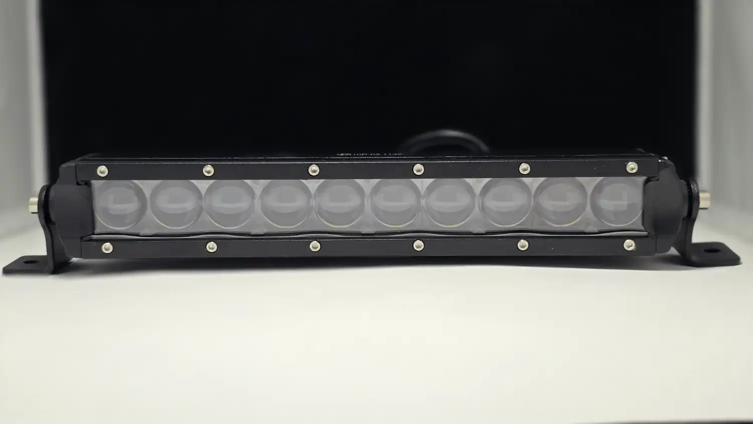 Svetelná led 90w 5d slim rampa 4 led bar lights, led svetlo, svietidlo, osvetlenie na auto, led lights, doplnkove svetlá, pracovné svetlo, svetla, offroad svetla, svetla na kamion, svetlo na traktor, reflektor, Led rampa, led reflektory, pridavné osvetlenie, štvorkolka ATV UTV svetlá, slim rampa, osvetlovacia rampa, svelto do masky, predne svetlo,