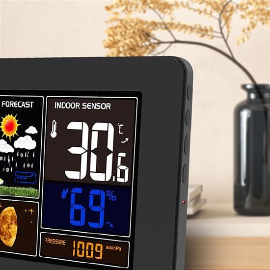 Meteorologická stanica smart wifi farebný lcd 3 solight meteostanica, aplikácia smart life, extra veľký farebný lcd, teplota, vlhkosť, tlak, usb nabíjanie, čierna