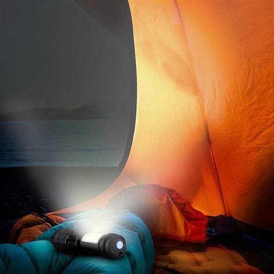 Led nabíjacie vreckové svietidlo so zoomom, 100lm + 70lm, li-ion, usb, čierna 3 solight led nabíjacie vreckové svietidlo so zoomom, 100lm + 70lm, li ion, usb, čierna