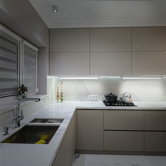 Led kuchynské svietidlo t5, vypínač, 9w, 4100k, 54cm 2 solight led kuchynské svietidlo t5, vypínač, 9w, 4100k, 54cm